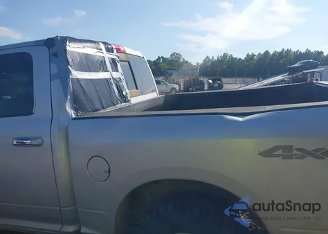 2018 Ram 1500 Slt 4X4 5'7 Box from USA, damaged, VIN 1C6RR7LT3JS289366